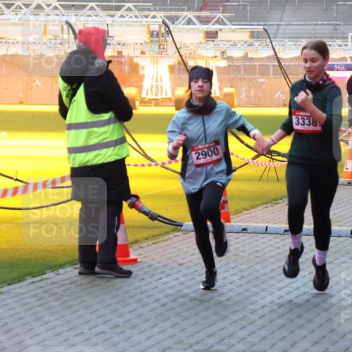 07.12.2025 - St. Pauli X-Mass-Run No. 15 Luisa Fischer http://msf.ph/oto/9375721 07.12.2025 09:54:25 Ziel 2900, 3338, 96, 115, 1375, 1598, 2651, 2900, 3338, 4050, 4061, 4062 meine-sportfotos.de