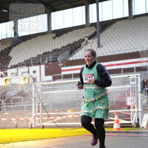 07.12.2025 - St. Pauli X-Mass-Run No. 15 Patografie http://msf.ph/oto/9375754 07.12.2025 10:04:19 Ziel 113, 1291, 1302, 1522, 1712, 1738, 1871, 2454, 3188, 4673 meine-sportfotos.de