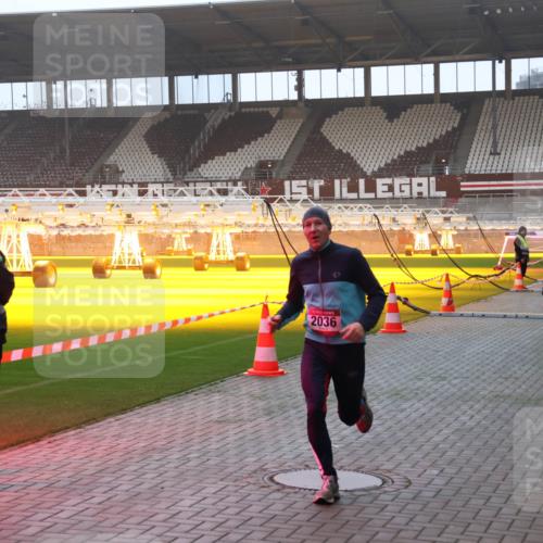 07.12.2025 - St. Pauli X-Mass-Run No. 15 Luisa Fischer http://msf.ph/oto/9375797 07.12.2025 09:54:48 Ziel 2036, 1375, 1375, 1598, 2036, 2133, 2209, 2651, 2900, 3310, 3338 meine-sportfotos.de