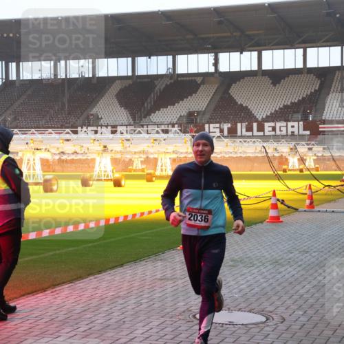 07.12.2025 - St. Pauli X-Mass-Run No. 15 Luisa Fischer http://msf.ph/oto/9375802 07.12.2025 09:54:48 Ziel 5, 2036, 1375, 1375, 1598, 2036, 2133, 2209, 2651, 2900, 3310, 3338 meine-sportfotos.de