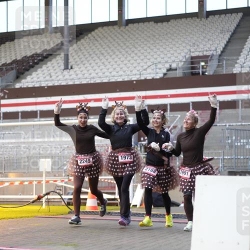 07.12.2025 - St. Pauli X-Mass-Run No. 15 Patografie http://msf.ph/oto/9375926 07.12.2025 10:04:51 Ziel 1217, 1973, 1991, 2168, 2249, 4080, 4553, 4557 meine-sportfotos.de