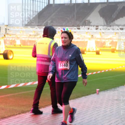 07.12.2025 - St. Pauli X-Mass-Run No. 15 Luisa Fischer http://msf.ph/oto/9376004 07.12.2025 11:06:54 Ziel 1440, 92, 204, 359, 382, 402, 403, 414, 474, 486, 556, 565, 693, 854, 858, 878, 920, 944, 1024, 1025, 1223, 1229, 1285, 1286, 1287, 1403, 1429, 1430, 1440, 1442, 1556, 1564, 1648, 1708, 2243, 2245, 4579, 4581, 4582, 4583, 4585, 4587, 4588 meine-sportfotos.de