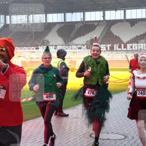 07.12.2025 - St. Pauli X-Mass-Run No. 15 Luisa Fischer http://msf.ph/oto/9376248 07.12.2025 11:07:53 Ziel 5, 596, 490, 476, 2403, 673, 77, 273, 281, 315, 332, 342, 344, 377, 389, 397, 476, 490, 591, 596, 603, 621, 622, 623, 673, 688, 781, 1202, 1206, 1233, 1235, 1509, 1585, 1587, 1634, 1666, 1751, 1812, 1824, 1861, 1862, 1866, 1910, 2403, 2693, 5008 meine-sportfotos.de