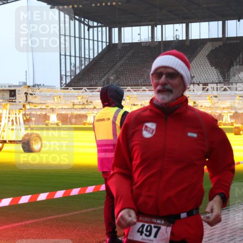 07.12.2025 - St. Pauli X-Mass-Run No. 15 Luisa Fischer http://msf.ph/oto/9376325 07.12.2025 09:57:31 Ziel 2, 497, 198, 497, 662, 1116, 1165, 2861, 3320, 4032, 4208, 4209 meine-sportfotos.de