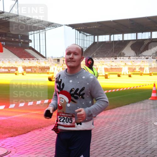 07.12.2025 - St. Pauli X-Mass-Run No. 15 Luisa Fischer http://msf.ph/oto/9376594 07.12.2025 09:58:45 Ziel 15, 2205, 238, 261, 441, 483, 532, 1003, 1173, 1528, 1603, 1633, 1774, 1782, 1785, 2205, 3405, 3515, 4031, 4206 meine-sportfotos.de