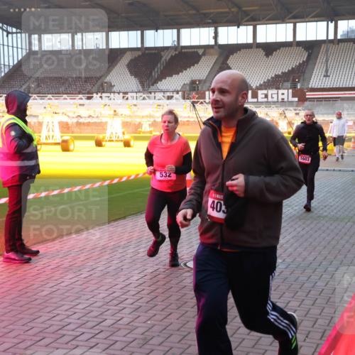 07.12.2025 - St. Pauli X-Mass-Run No. 15 Luisa Fischer http://msf.ph/oto/9376629 07.12.2025 09:58:52 Ziel 532, 403, 1603, 238, 261, 483, 532, 1003, 1115, 1173, 1528, 1542, 1603, 1633, 1774, 1782, 1785, 2205, 2392, 3308, 3405, 3515, 4031, 4206 meine-sportfotos.de