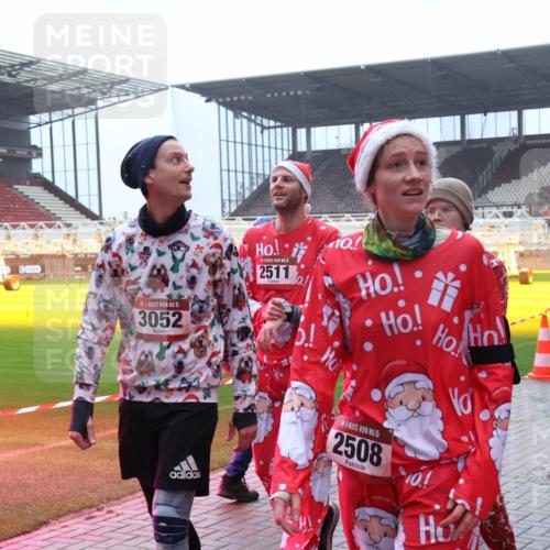 07.12.2025 - St. Pauli X-Mass-Run No. 15 Luisa Fischer http://msf.ph/oto/9376640 07.12.2025 10:23:47 Ziel 15, 3052, 15, 2511, 15, 2508, 10, 638, 1996, 2123, 2304, 2508, 2511, 2638, 3052, 3078, 3079, 3539, 3644, 3649, 3887, 3890, 4005, 4141, 4145, 4458, 4549 meine-sportfotos.de