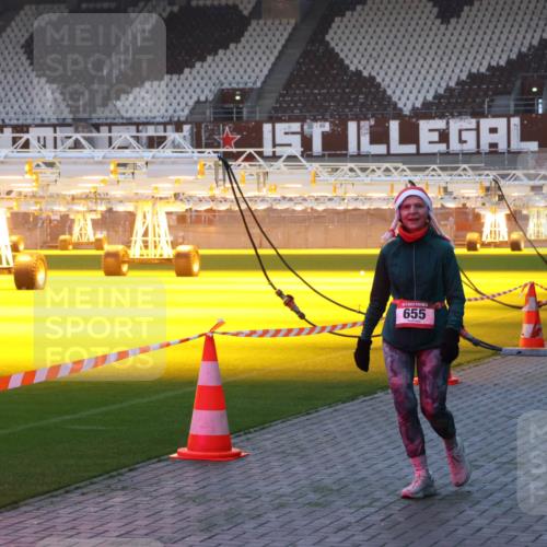 07.12.2025 - St. Pauli X-Mass-Run No. 15 Luisa Fischer http://msf.ph/oto/9376738 07.12.2025 09:59:11 Ziel 655, 238, 261, 483, 532, 655, 1003, 1115, 1173, 1528, 1542, 1603, 1633, 1774, 1782, 1785, 2205, 2392, 3147, 3308, 3345, 3515, 4031, 4206 meine-sportfotos.de