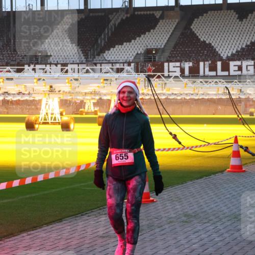 07.12.2025 - St. Pauli X-Mass-Run No. 15 Luisa Fischer http://msf.ph/oto/9376759 07.12.2025 09:59:13 Ziel 655, 238, 261, 483, 532, 655, 1003, 1115, 1173, 1528, 1542, 1603, 1633, 1774, 1782, 1785, 2205, 2392, 2529, 3147, 3308, 3345, 4031, 4206 meine-sportfotos.de