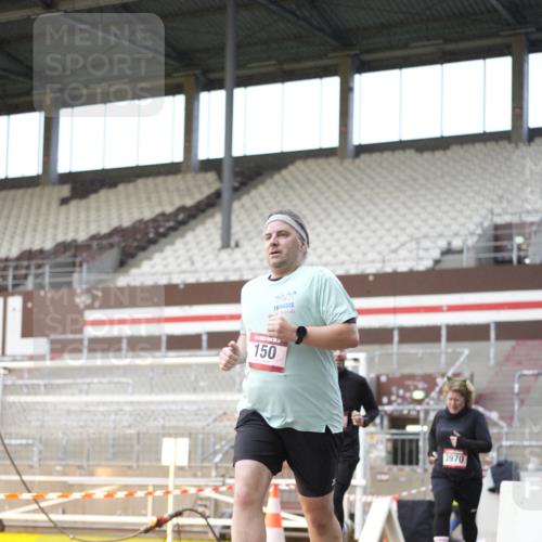 07.12.2025 - St. Pauli X-Mass-Run No. 15 Patografie http://msf.ph/oto/9376896 07.12.2025 10:06:31 Ziel 34, 150, 562, 1369, 1479, 1480, 1946, 3213, 3232, 3330, 3333, 3534, 3535, 3536, 3537, 3970, 3971, 4459 meine-sportfotos.de