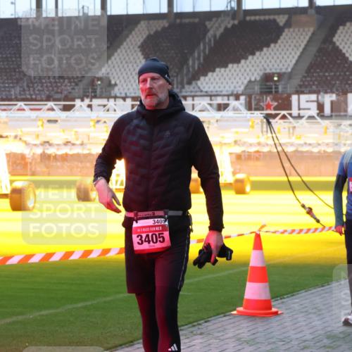 07.12.2025 - St. Pauli X-Mass-Run No. 15 Luisa Fischer http://msf.ph/oto/9376927 07.12.2025 09:59:52 Ziel 3405, 15, 3405, 2529, 488, 910, 911, 939, 961, 1120, 1763, 2186, 2204, 2207, 2529, 2657, 3147, 3345, 3513, 4029, 4051, 4052, 4465 meine-sportfotos.de