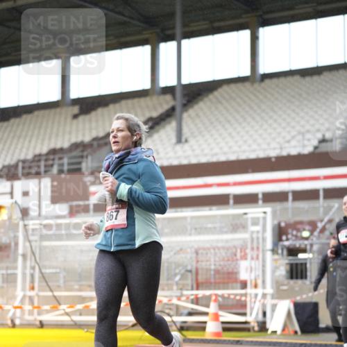 07.12.2025 - St. Pauli X-Mass-Run No. 15 Patografie http://msf.ph/oto/9377020 07.12.2025 10:06:44 Ziel 150, 217, 366, 867, 1007, 1103, 1505, 1735, 2129, 3189, 3330, 3333, 3970, 3971, 4735, 4738 meine-sportfotos.de