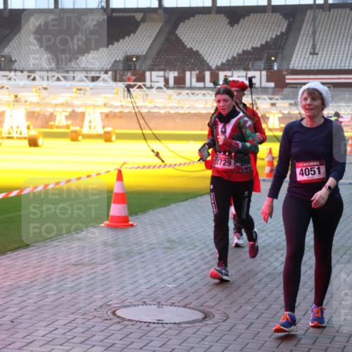 07.12.2025 - St. Pauli X-Mass-Run No. 15 Luisa Fischer http://msf.ph/oto/9377042 07.12.2025 10:00:08 Ziel 15, 36, 4, 2729, 4051, 488, 910, 911, 934, 939, 961, 1112, 1120, 1763, 2186, 2204, 2207, 2657, 2729, 2964, 3513, 4029, 4051, 4052, 4465 meine-sportfotos.de