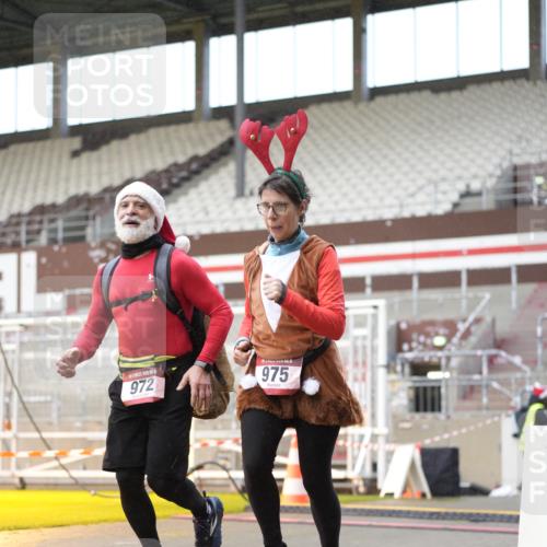 07.12.2025 - St. Pauli X-Mass-Run No. 15 Patografie http://msf.ph/oto/9377086 07.12.2025 10:06:50 Ziel 217, 366, 867, 972, 975, 1007, 1103, 1505, 1735, 1736, 2129, 3189, 3330, 3333, 4354, 4735, 4738 meine-sportfotos.de