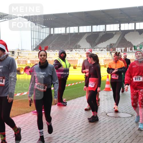 07.12.2025 - St. Pauli X-Mass-Run No. 15 Luisa Fischer http://msf.ph/oto/9377114 07.12.2025 10:25:31 Ziel 4140, 4694, 4689, 4136, 915, 431, 915, 974, 1012, 1247, 1631, 1977, 1987, 1995, 2029, 3152, 3962, 4078, 4079, 4091, 4092, 4118, 4119, 4121, 4135, 4136, 4155, 4177, 4201, 4204, 4284, 4335, 4431, 4445, 4474, 4482, 4485, 4496, 4497, 4513, 4514, 4530, 4541, 4542, 4846 meine-sportfotos.de
