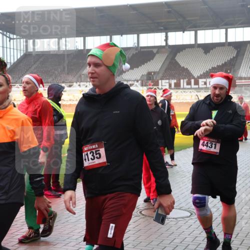 07.12.2025 - St. Pauli X-Mass-Run No. 15 Luisa Fischer http://msf.ph/oto/9377148 07.12.2025 10:25:35 Ziel 15, 4136, 15, 4135, 5, 4431, 915, 974, 1012, 1247, 1631, 1977, 1987, 1995, 2029, 3152, 3962, 4078, 4079, 4091, 4092, 4118, 4119, 4121, 4135, 4136, 4155, 4177, 4201, 4204, 4284, 4335, 4431, 4445, 4474, 4482, 4485, 4496, 4497, 4513, 4514, 4530, 4846 meine-sportfotos.de