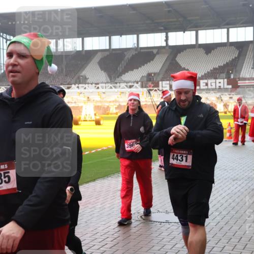 07.12.2025 - St. Pauli X-Mass-Run No. 15 Luisa Fischer http://msf.ph/oto/9377154 07.12.2025 10:25:36 Ziel 45, 15, 4135, 3962, 15, 4431, 1012, 41, 915, 974, 1012, 1247, 1631, 1977, 1987, 1995, 2029, 3152, 3962, 4078, 4079, 4091, 4092, 4118, 4119, 4121, 4135, 4136, 4155, 4177, 4201, 4204, 4284, 4335, 4431, 4445, 4474, 4482, 4485, 4496, 4497, 4513, 4514, 4530, 4846 meine-sportfotos.de