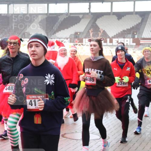 07.12.2025 - St. Pauli X-Mass-Run No. 15 Luisa Fischer http://msf.ph/oto/9377230 07.12.2025 10:25:50 Ziel 448, 15, 41, 4485, 1247, 09, 4445, 50, 129, 211, 404, 1012, 1069, 1247, 1631, 1977, 1987, 1995, 2029, 2680, 3742, 3779, 3962, 4118, 4119, 4121, 4162, 4164, 4201, 4202, 4204, 4284, 4335, 4372, 4373, 4431, 4445, 4474, 4482, 4485, 4501, 4513, 4514, 4846 meine-sportfotos.de