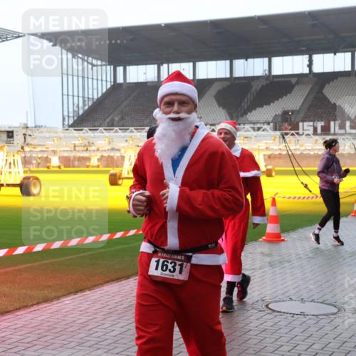 07.12.2025 - St. Pauli X-Mass-Run No. 15 Luisa Fischer http://msf.ph/oto/9377273 07.12.2025 10:25:55 Ziel 15, 29, 15, 1631, 50, 129, 211, 369, 374, 387, 398, 404, 1012, 1069, 1247, 1631, 1977, 1987, 1995, 2029, 2041, 2104, 2106, 2149, 2191, 2215, 2680, 3742, 3779, 3962, 4118, 4119, 4121, 4162, 4164, 4201, 4202, 4204, 4284, 4335, 4372, 4373, 4431, 4445, 4482, 4485, 4501 meine-sportfotos.de