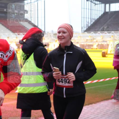 07.12.2025 - St. Pauli X-Mass-Run No. 15 Luisa Fischer http://msf.ph/oto/9377478 07.12.2025 10:26:29 Ziel 15, 2, 4492, 23, 28, 50, 129, 211, 368, 369, 374, 387, 398, 404, 422, 1069, 1227, 1538, 1561, 1581, 1586, 1639, 2041, 2104, 2106, 2149, 2191, 2215, 2896, 2922, 3698, 3699, 3742, 3779, 3805, 3910, 3918, 4044, 4093, 4162, 4164, 4202, 4300, 4301, 4460, 4461, 4469, 4481, 4492, 4501, 4529, 4532, 4699, 4709, 4775, 4782, 5010 meine-sportfotos.de