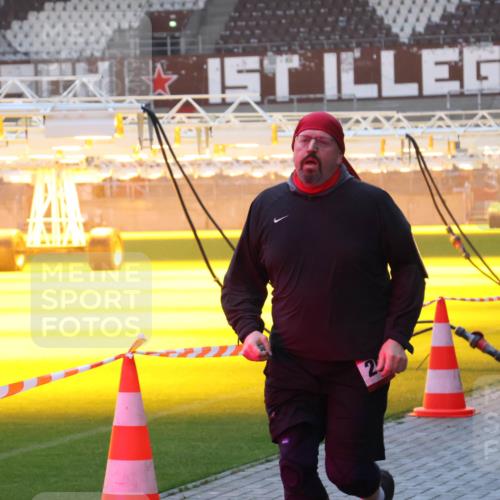 07.12.2025 - St. Pauli X-Mass-Run No. 15 Luisa Fischer http://msf.ph/oto/9377489 07.12.2025 10:01:37 Ziel 118, 393, 780, 783, 801, 1050, 1124, 1294, 1760, 1887, 1892, 2378, 2528, 3084 meine-sportfotos.de