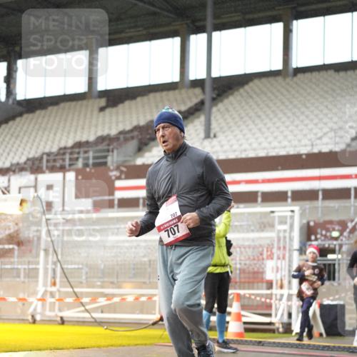 07.12.2025 - St. Pauli X-Mass-Run No. 15 Patografie http://msf.ph/oto/9377570 07.12.2025 10:08:38 Ziel 390, 707, 789, 947, 1002, 1031, 2247, 2248, 2521, 3212, 3332, 3335, 3495, 3671, 3759, 4205, 4232, 4234, 4451 meine-sportfotos.de