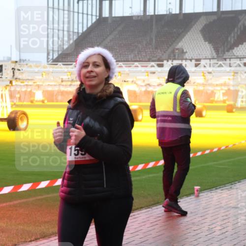 07.12.2025 - St. Pauli X-Mass-Run No. 15 Luisa Fischer http://msf.ph/oto/9377786 07.12.2025 11:08:49 Ziel 153, 117, 100, 152, 155, 166, 396, 446, 629, 635, 653, 758, 772, 774, 784, 1078, 1107, 1123, 1129, 1170, 1184, 1226, 1230, 1249, 1342, 1355, 1412, xxxx, 1424, 1464, 1491, 1520, 1525, 1559, 1560, 1596, 1625, 1706, 1809, 1810, 2259, 2893, 4471, 4584, 4798, 4815, 4819, 4830 meine-sportfotos.de