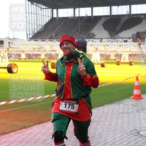 07.12.2025 - St. Pauli X-Mass-Run No. 15 Luisa Fischer http://msf.ph/oto/9377806 07.12.2025 10:28:07 Ziel 15, 175, 175, 1312, 1317, 1717, 2060, 2101, 2188, 2677, 3154, 3156, 3458, 3571, 3706, 3707, 3713, 3714, 3715, 3722, 3723, 3793, 4132, 4133, 4225, 4350, 4383, 4435, 4453, 4454, 4462, 4463, 4515, 4516, 4527, 4538, 4875 meine-sportfotos.de