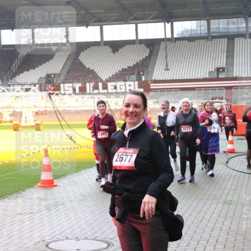 07.12.2025 - St. Pauli X-Mass-Run No. 15 Luisa Fischer http://msf.ph/oto/9377823 07.12.2025 10:28:11 Ziel 4463, 2677, 3571, 20, 175, 1717, 1742, 1745, 2060, 2101, 2188, 2677, 3154, 3156, 3412, 3458, 3571, 3706, 3707, 3713, 3714, 3715, 3722, 3723, 3730, 3793, 3879, 3881, 3883, 4065, 4132, 4133, 4189, 4350, 4383, 4435, 4453, 4454, 4462, 4463, 4515, 4516, 4527, 4538, 4700, 4708, 4875 meine-sportfotos.de