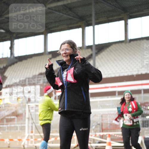07.12.2025 - St. Pauli X-Mass-Run No. 15 Patografie http://msf.ph/oto/9377858 07.12.2025 10:08:43 Ziel 390, 707, 786, 789, 947, 1002, 1031, 1176, 2247, 2248, 2521, 3212, 3332, 3335, 3484, 3495, 3671, 3759, 3904, 3907, 4205, 4232, 4234, 4451 meine-sportfotos.de