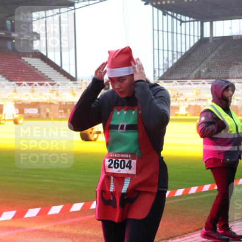 07.12.2025 - St. Pauli X-Mass-Run No. 15 Luisa Fischer http://msf.ph/oto/9378043 07.12.2025 10:03:40 Ziel 15, 2604, 177, 358, 442, 443, 460, 885, 918, 936, 943, 956, 963, 965, 984, 1118, 1314, 1484, 1486, 1594, 1888, 2505, 2682, 2973, 2975, 3284, 3417, 3518, 3892, 4193, 4239 meine-sportfotos.de
