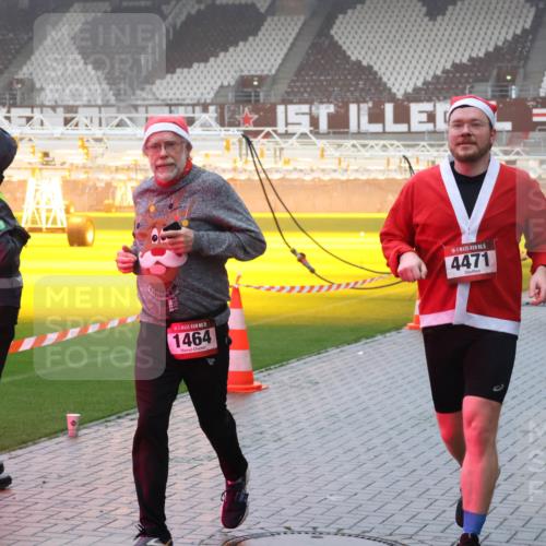 07.12.2025 - St. Pauli X-Mass-Run No. 15 Luisa Fischer http://msf.ph/oto/9378082 07.12.2025 11:09:16 Ziel 1464, 15, 4471, 152, 155, 166, 335, 338, 341, 446, 495, 496, 619, 784, 1136, 1138, 1140, 1184, 1205, 1211, 1412, xxxx, 1424, 1464, 1491, 1502, 1511, 1574, 1625, 2070, 2259, 2879, 2893, 2898, 4471, 4584, 4819, 4830 meine-sportfotos.de