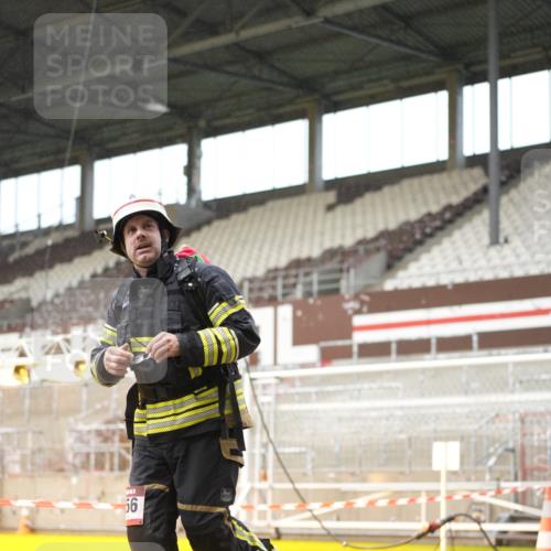 07.12.2025 - St. Pauli X-Mass-Run No. 15 Patografie http://msf.ph/oto/9378130 07.12.2025 10:09:17 Ziel 881, 896, 899, 960, 1243, 1248, 1718, 3493, 3756, 4113, 4666 meine-sportfotos.de