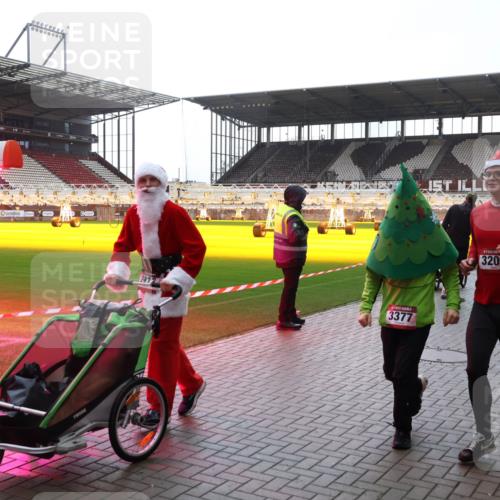 07.12.2025 - St. Pauli X-Mass-Run No. 15 Luisa Fischer http://msf.ph/oto/9378200 07.12.2025 10:29:10 Ziel 291, 2, 3377, 3209, 412, 1095, 1308, 1330, 1566, 2046, 2051, 2397, 2526, 2723, 2874, 2912, 2913, 3209, 3218, 3377, 3454, 3472, 3669, 4037, 4073, 4250, 4265, 4291, 4355, 4388, 4414, 4446, 4449, 4450, 4543, 4544, 4698, 4702, 4707 meine-sportfotos.de