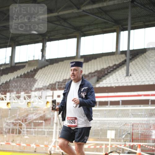 07.12.2025 - St. Pauli X-Mass-Run No. 15 Patografie http://msf.ph/oto/9378268 07.12.2025 10:09:41 Ziel 1026, 1172, 1191 meine-sportfotos.de