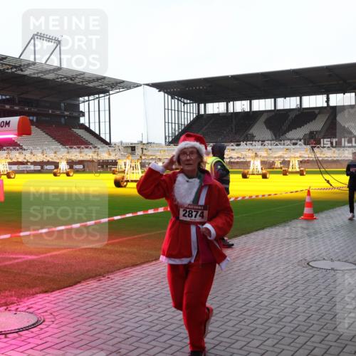 07.12.2025 - St. Pauli X-Mass-Run No. 15 Luisa Fischer http://msf.ph/oto/9378340 07.12.2025 10:29:38 Ziel 2874, 161, 165, 450, 458, 1039, 1095, 1308, 1330, 1373, 1548, 1550, 1566, 1677, 1842, 2001, 2046, 2051, 2397, 2874, 3080, 3115, 3299, 3470, 3669, 3938, 3942, 4007, 4009, 4073, 4264, 4265, 4266, 4291, 4293, 4296, 4414, 4440, 4446, 4449, 4450, 4531, 4543, 4544, 4695 meine-sportfotos.de