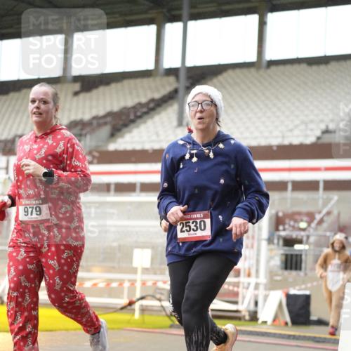 07.12.2025 - St. Pauli X-Mass-Run No. 15 Patografie http://msf.ph/oto/9378588 07.12.2025 10:10:50 Ziel 57, 979, 983, 1148, 1149, 1150, 1426, 1768, 1929, 1935, 2530, 4885 meine-sportfotos.de