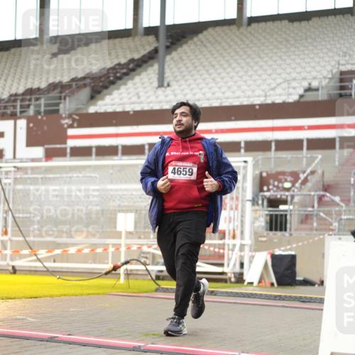 07.12.2025 - St. Pauli X-Mass-Run No. 15 Patografie http://msf.ph/oto/9378786 07.12.2025 10:11:18 Ziel 1969, 3354, 3815, 4499, 4525, 4659, 4661, 4662 meine-sportfotos.de