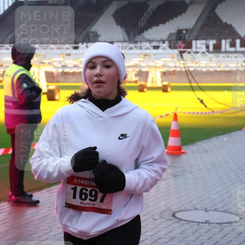 07.12.2025 - St. Pauli X-Mass-Run No. 15 Luisa Fischer http://msf.ph/oto/9378933 07.12.2025 11:10:47 Ziel 1697, 29, 30, 31, 42, 49, 53, 122, 134, 720, 745, 753, 755, 980, 1064, 1066, 1298, 1299, 1380, 1398, 1692, 1694, 1697, 1739, 1740, 2371, 3124, 3136 meine-sportfotos.de