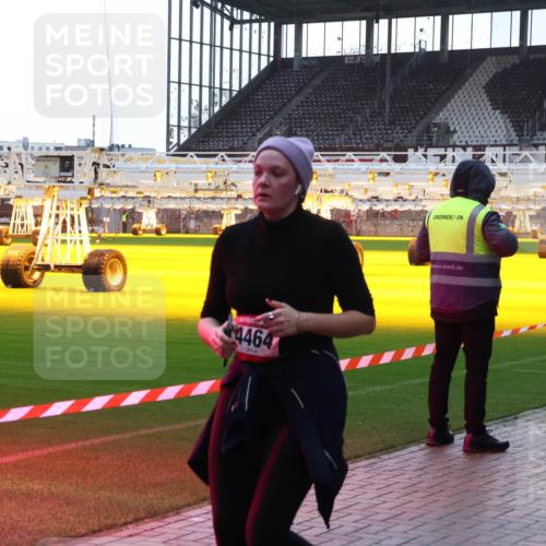 07.12.2025 - St. Pauli X-Mass-Run No. 15 Luisa Fischer http://msf.ph/oto/9378943 07.12.2025 10:31:32 Ziel 4464, 343, 594, 601, 608, 1015, 1075, 1545, 1698, 1700, 2073, 2171, 2172, 2537, 2914, 3889, 3936, 3940, 3982, 3986, 4412, 4464, 4845, 4847 meine-sportfotos.de