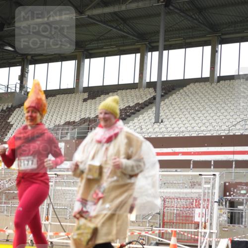 07.12.2025 - St. Pauli X-Mass-Run No. 15 Patografie http://msf.ph/oto/9378972 07.12.2025 10:11:54 Ziel 756, 1389, 1687, 1688, 1833, 2177, 2906, 3761, 3767, 3870, 3932, 3935, 4658 meine-sportfotos.de