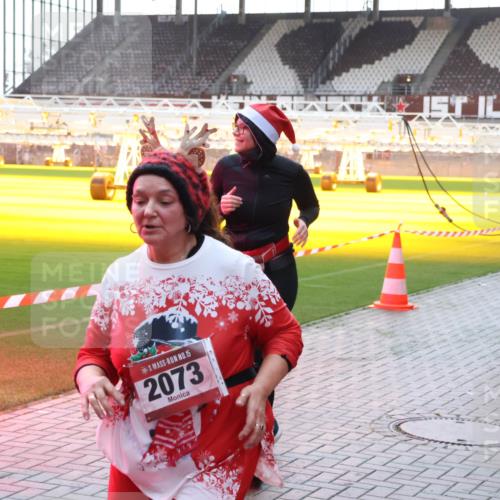 07.12.2025 - St. Pauli X-Mass-Run No. 15 Luisa Fischer http://msf.ph/oto/9379009 07.12.2025 10:32:00 Ziel 2172, 15, 2073, 44, 343, 1545, 1818, 2073, 2171, 2172, 2352, 2418, 2540, 2541, 2914, 3716, 3806, 3808, 3889, 3895, 3896, 3897, 3969, 4412, 4467, 4484, 4495, 4504, 4518, 4519, 4520 meine-sportfotos.de
