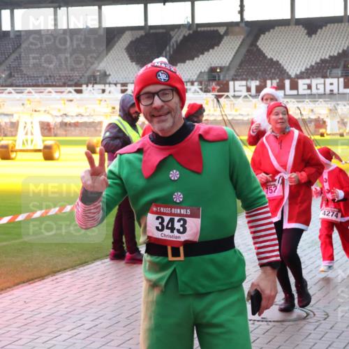 07.12.2025 - St. Pauli X-Mass-Run No. 15 Luisa Fischer http://msf.ph/oto/9379214 07.12.2025 10:32:42 Ziel 15, 343, 752, 4274, 326, 1942, 456, 651, 750, 752, 1942, 1944, 2342, 2343, 2345, 2418, 3267, 3716, 3806, 3808, 3969, 4039, 4274, 4275, 4467, 4484, 4495, 4504 meine-sportfotos.de