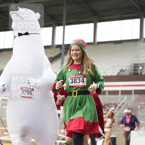 07.12.2025 - St. Pauli X-Mass-Run No. 15 Patografie http://msf.ph/oto/9379242 07.12.2025 10:12:37 Ziel 9, 18, 2758, 2760, 2770, 3040, 3428, 3514, 3551, 3557, 3585, 3799, 3834, 3836 meine-sportfotos.de