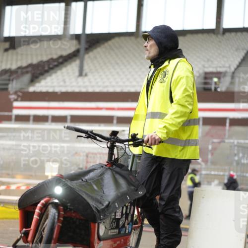 07.12.2025 - St. Pauli X-Mass-Run No. 15 Patografie http://msf.ph/oto/9379343 07.12.2025 10:12:53 Ziel 9, 18, 80, 938, 1397, 2687, 2712, 3040, 4487 meine-sportfotos.de