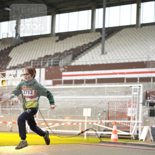 07.12.2025 - St. Pauli X-Mass-Run No. 15 Patografie http://msf.ph/oto/9379376 07.12.2025 10:12:58 Ziel 80, 938, 1397, 1733, 2687, 2711, 2712, 3588, 4487 meine-sportfotos.de