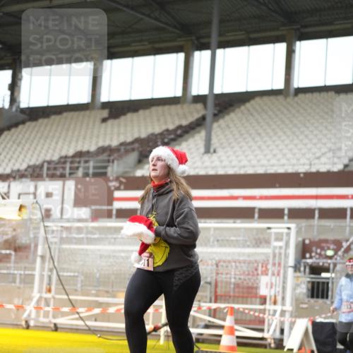 07.12.2025 - St. Pauli X-Mass-Run No. 15 Patografie http://msf.ph/oto/9379396 07.12.2025 10:12:59 Ziel 80, 938, 1397, 1733, 2687, 2711, 2712, 3588, 3589, 4487 meine-sportfotos.de