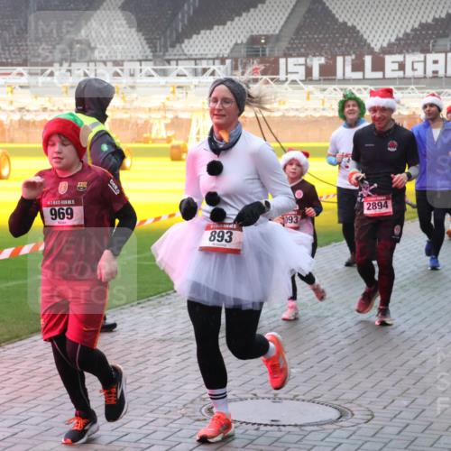 07.12.2025 - St. Pauli X-Mass-Run No. 15 Luisa Fischer http://msf.ph/oto/9379452 07.12.2025 10:06:43 Ziel 15, 57, 15, 969, 15, 893, 093, 2894, 1394, 34, 127, 148, 150, 180, 187, 424, 468, 562, 676, 805, 834, 893, 967, 969, 1119, 1369, 1479, 1480, 1788, 1832, 1937, 1946, 2756, 2757, 2894, 2968, 3093, 3172, 3196, 3213, 3232, 3534, 3535, 3536, 3537, 3812, 3814, 3857, 3859, 3877, 4194, 4235, 4236, 4237, 4246, 4251, 4459, 4657, 4665, 4670, 4672, 4676, 4677, 4736, 4739 meine-sportfotos.de