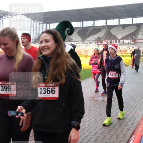 07.12.2025 - St. Pauli X-Mass-Run No. 15 Luisa Fischer http://msf.ph/oto/9379545 07.12.2025 10:06:51 Ziel 399, 2366, 1946, 3877, 34, 127, 148, 150, 180, 187, 424, 468, 562, 676, 805, 834, 893, 967, 969, 1119, 1369, 1479, 1480, 1788, 1832, 1937, 1946, 2756, 2757, 2894, 2968, 3093, 3172, 3196, 3213, 3232, 3330, 3333, 3534, 3535, 3536, 3537, 3812, 3814, 3857, 3859, 3970, 3971, 4235, 4236, 4237, 4246, 4251, 4459, 4657, 4665, 4670, 4672, 4676, 4677, 4736, 4739 meine-sportfotos.de