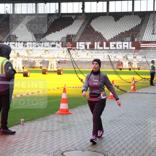 07.12.2025 - St. Pauli X-Mass-Run No. 15 Luisa Fischer http://msf.ph/oto/9380063 07.12.2025 10:37:35 Ziel 469, 476, 37, 503, 511, 521, 665, 717, 833, 2349, 2351, 2615, 3056, 3090, 3214, 3263, 4690, 4691, 4693, 4761 meine-sportfotos.de